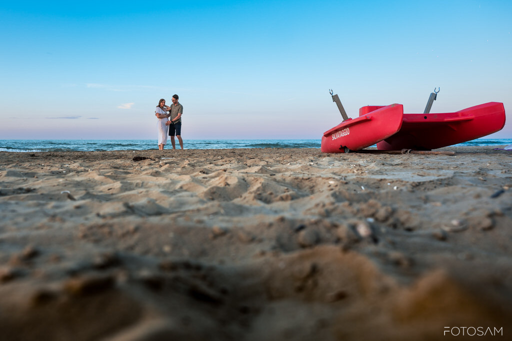 maternity-reportage-con-colori-del-tramonto